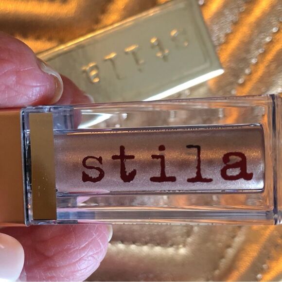 STILA - NWT - Glitter & Glow Liquid Eyeshadow in “Kitten” Product Unopened - Picture 5 of 14